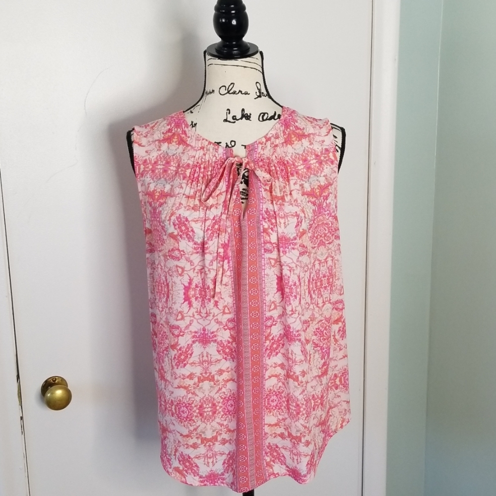 VIOLET+CLAIRE▪︎Tapestry Print Sleeveless Top, EUC